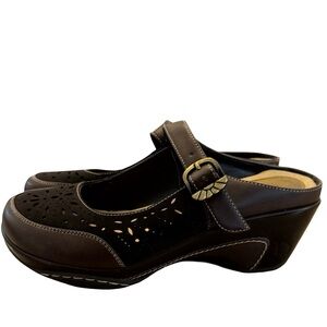 Rialto Black and Brown Mary Jane Clog Mule